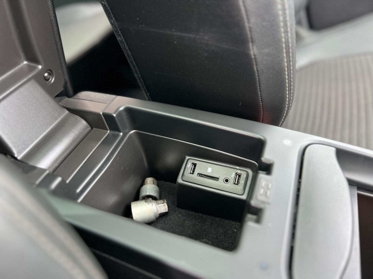 Used Renault Grand Scenic 2017 for sale - 77249684: Photo 37