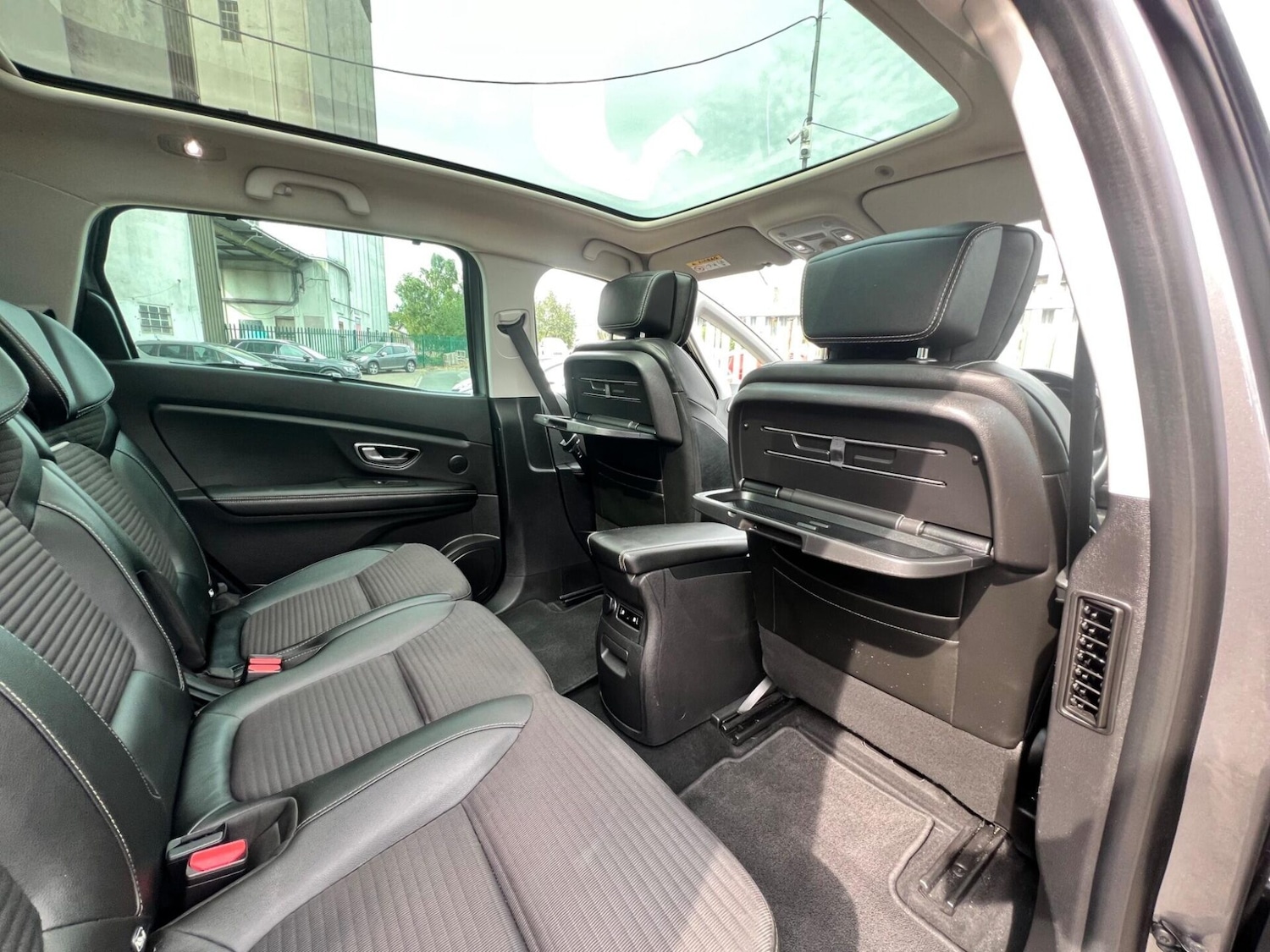 Used Renault Grand Scenic 2017 for sale - 77249684: Photo 57