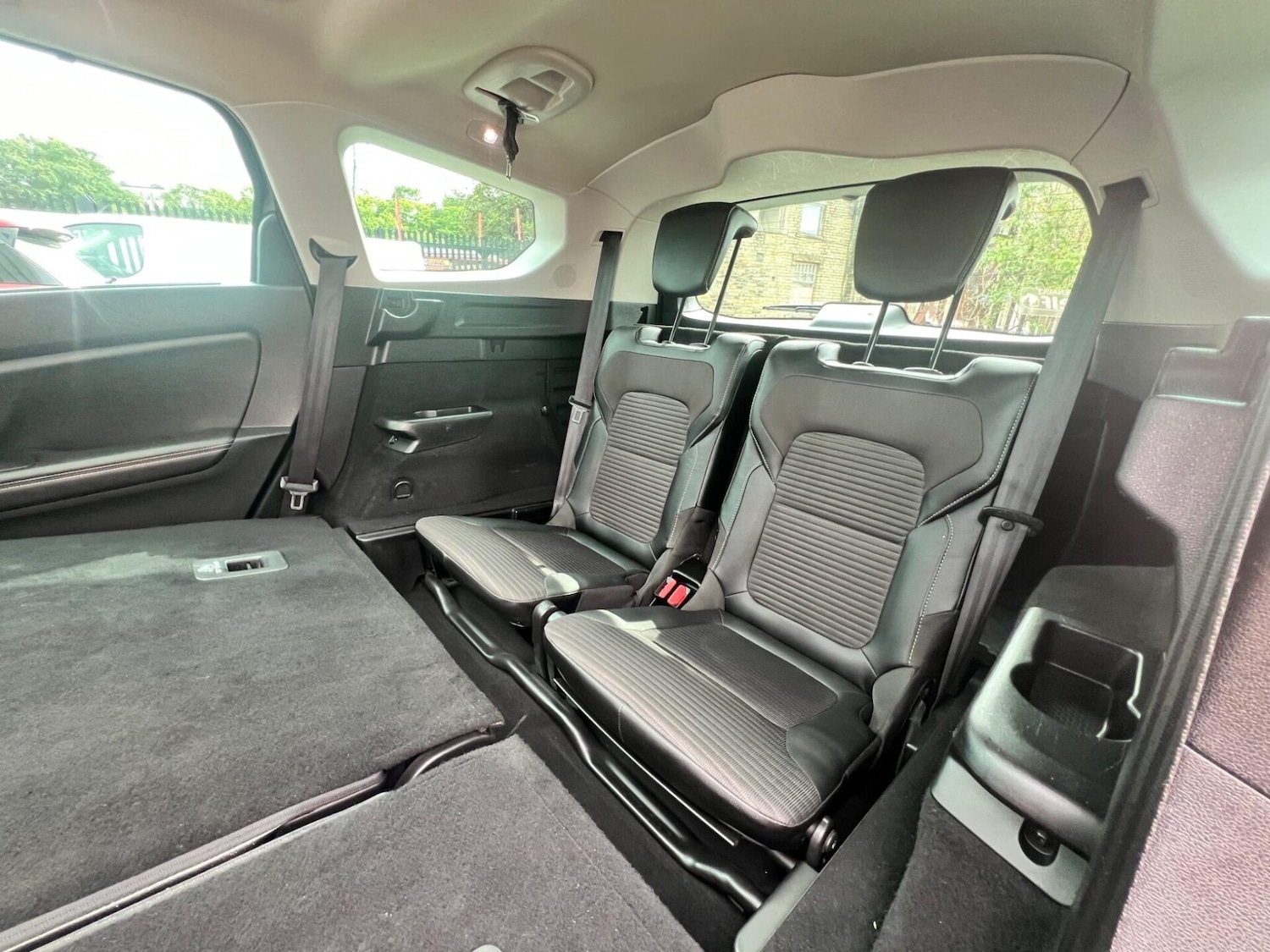 Used Renault Grand Scenic 2017 for sale - 77249684: Photo 75