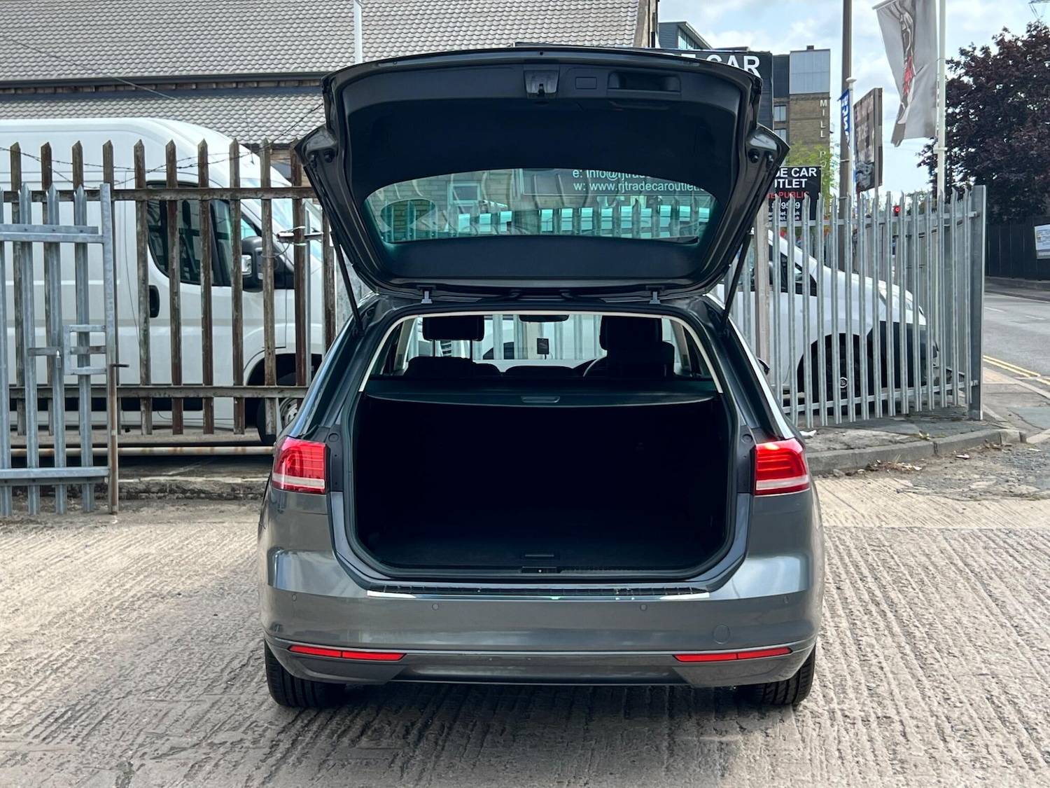 Vehicle 22