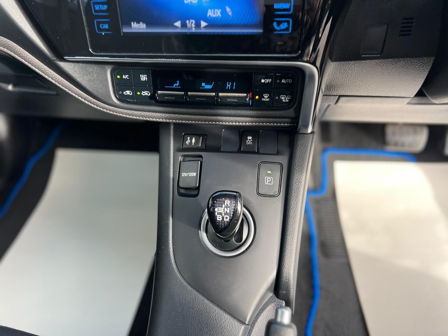 Used Toyota Auris 2016 for sale - 76607389: Photo 44