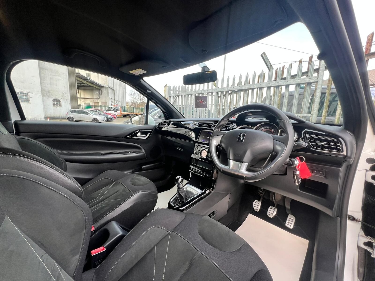 Used DS Automobiles DS 3 2017 for sale - 77605391: Photo 26