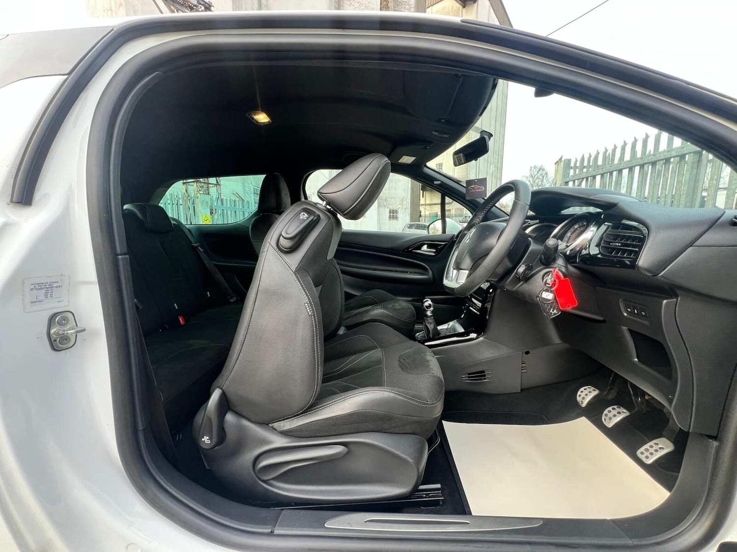 Used DS Automobiles DS 3 2017 for sale - 77605391: Photo 40