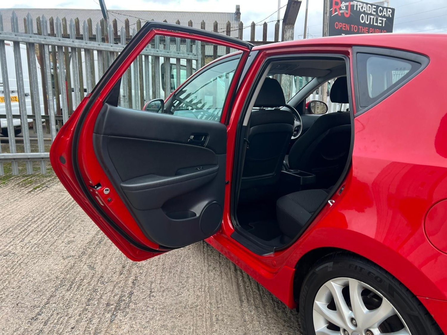 Used Hyundai i30 for sale - 76473338: Photo 44