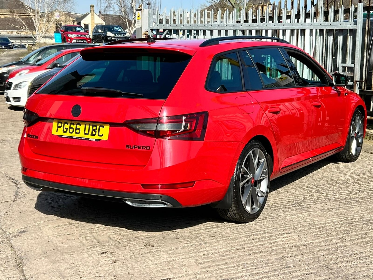 Used Skoda Superb 2017 for sale - 77932809: Photo 10