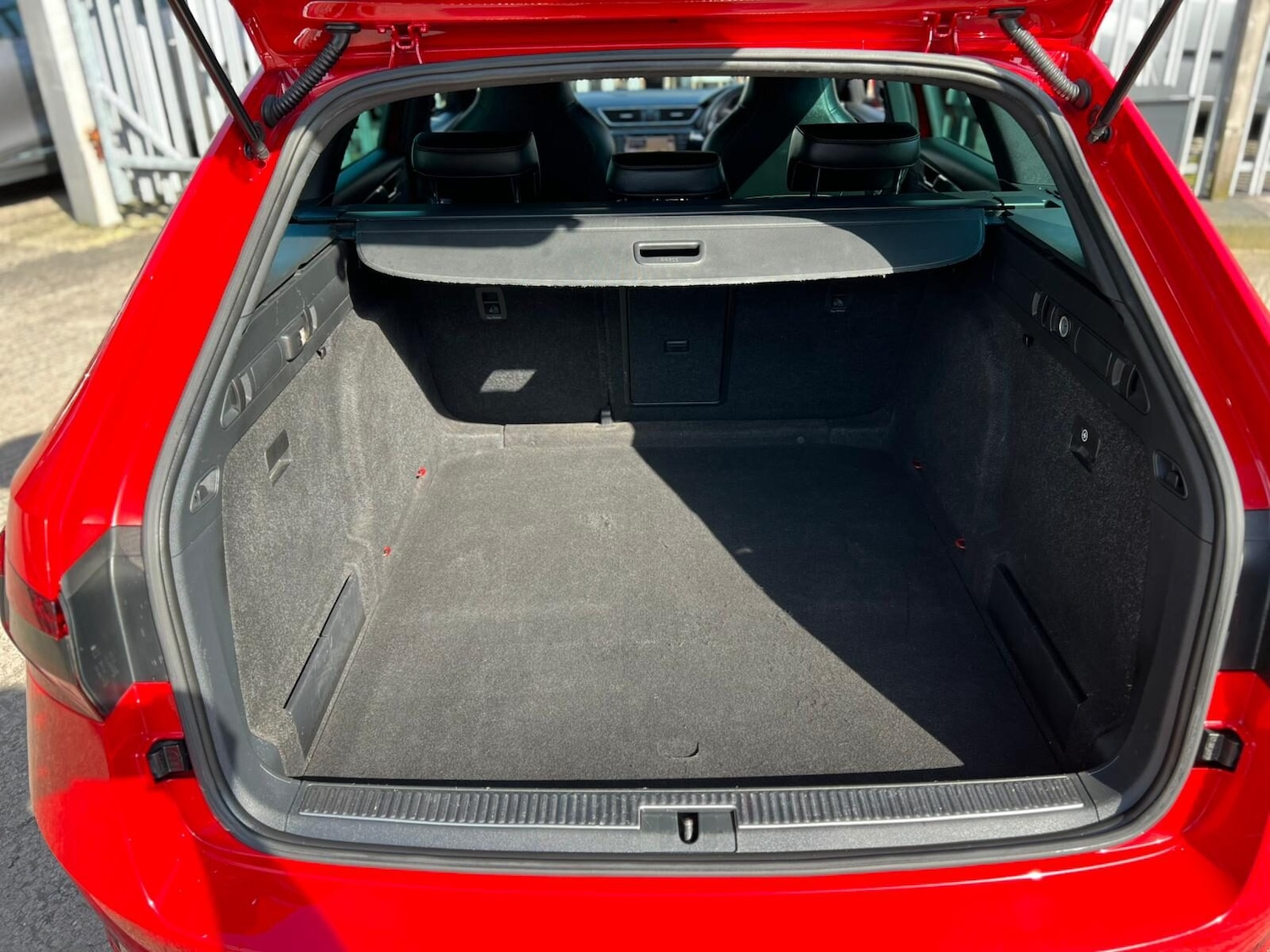 Used Skoda Superb 2017 for sale - 77932809: Photo 25