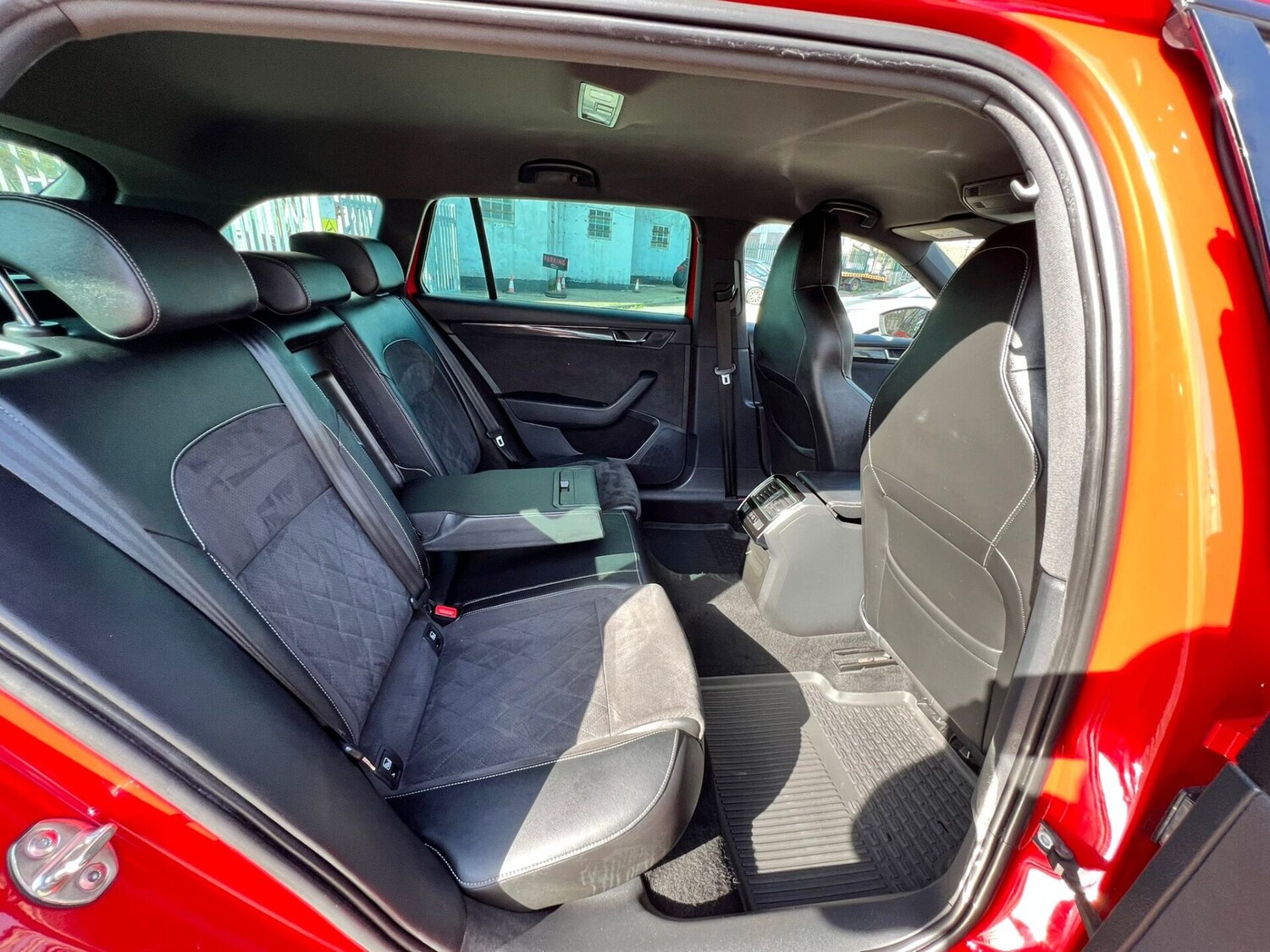 Used Skoda Superb 2017 for sale - 77932809: Photo 54