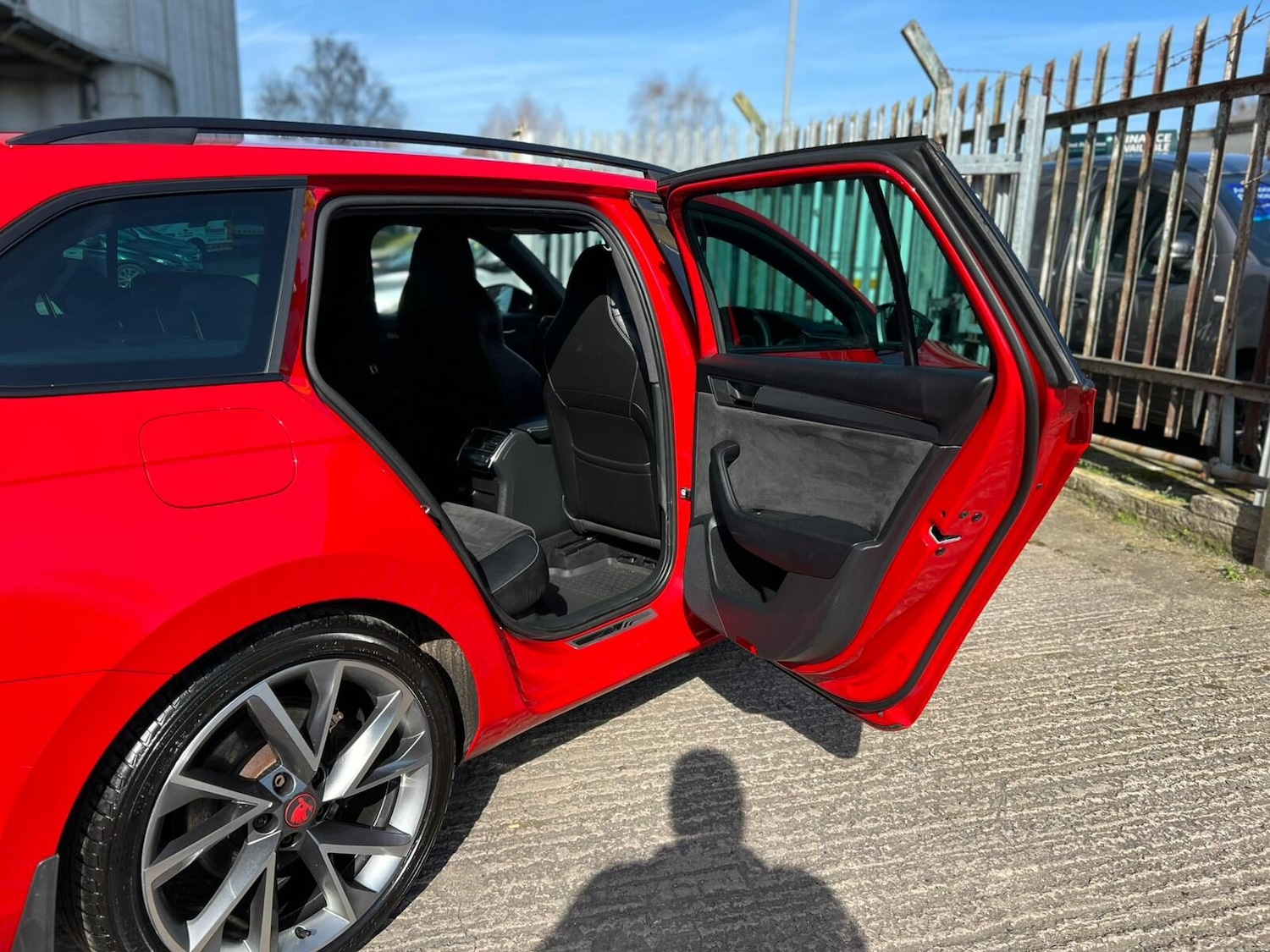 Used Skoda Superb 2017 for sale - 77932809: Photo 56