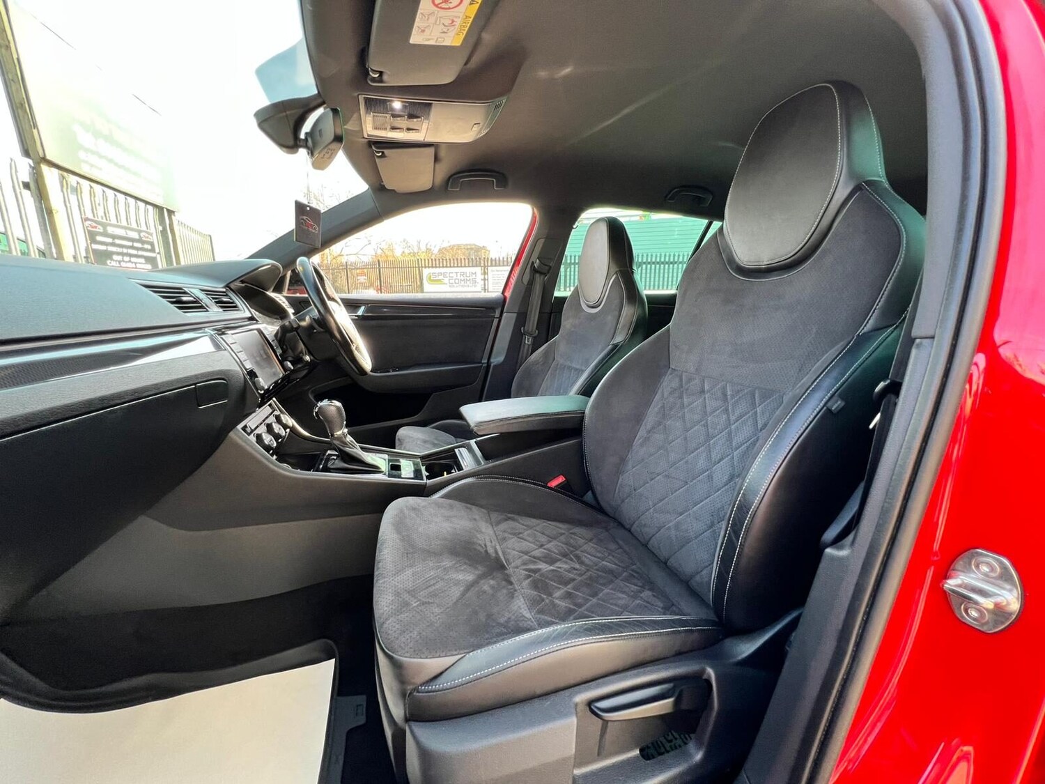 Used Skoda Superb 2017 for sale - 77932809: Photo 60