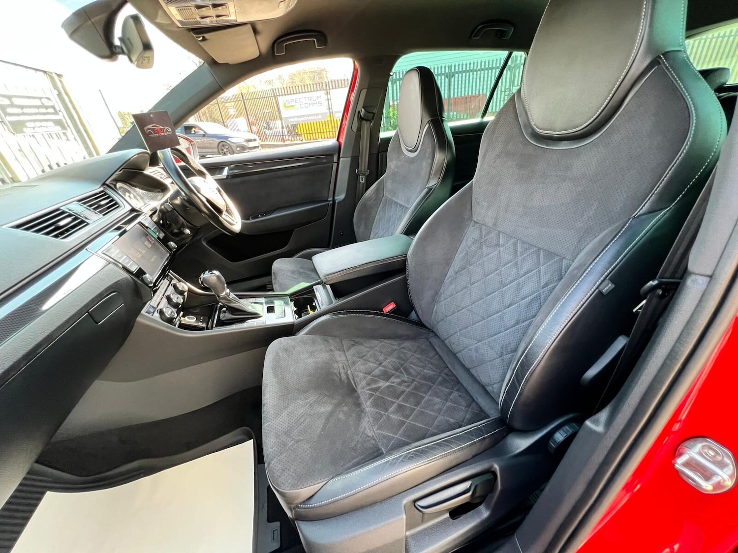 Used Skoda Superb 2017 for sale - 77932809: Photo 61