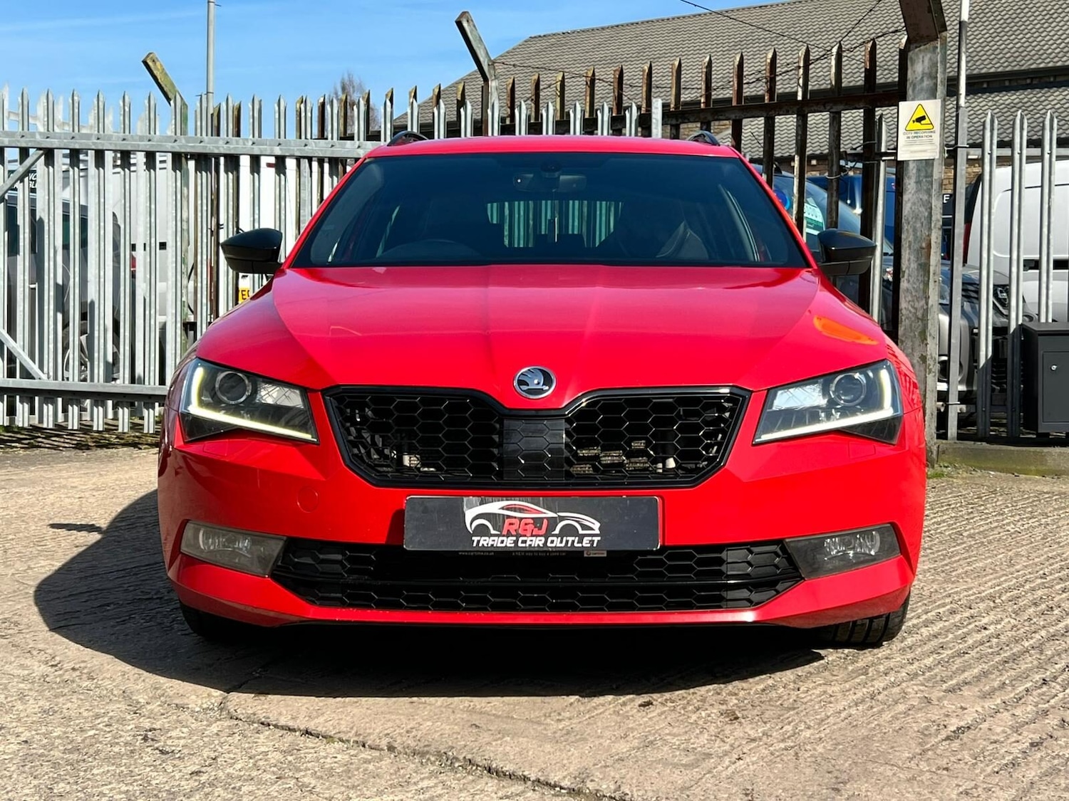 Used Skoda Superb 2017 for sale - 77932809: Photo 7