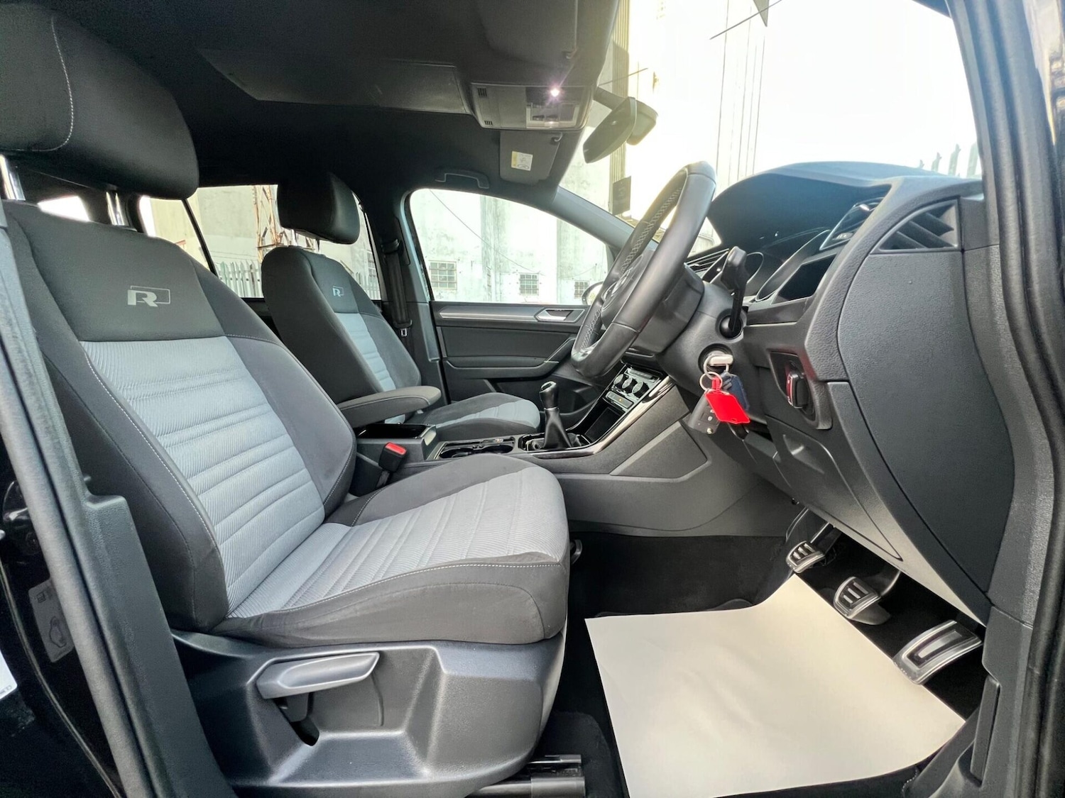 Used Volkswagen Touran 2018 for sale - 77249735: Photo 32