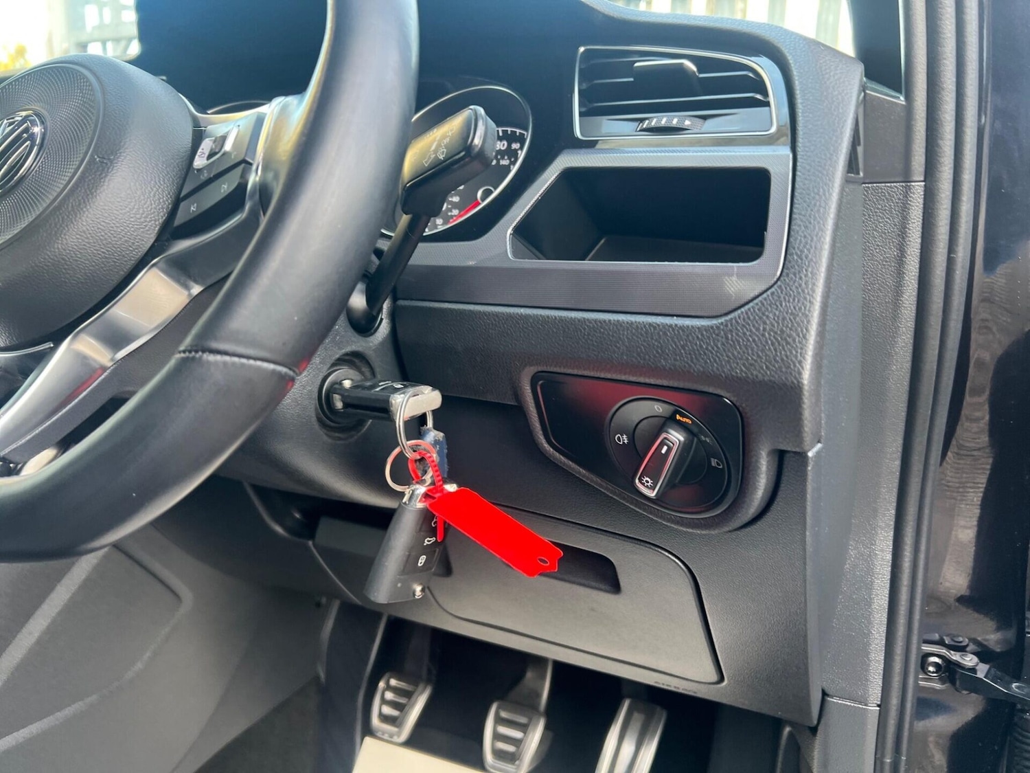 Used Volkswagen Touran 2018 for sale - 77249735: Photo 51