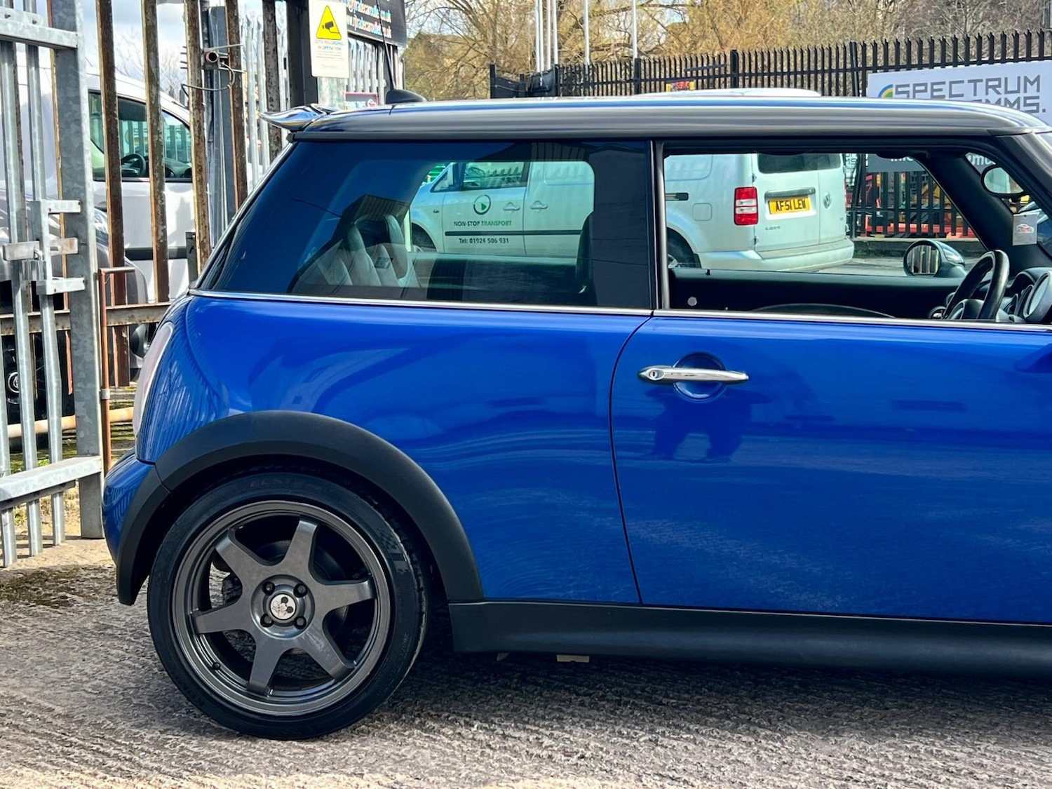 Used MINI Hatch 2004 for sale - 78084072: Photo 13