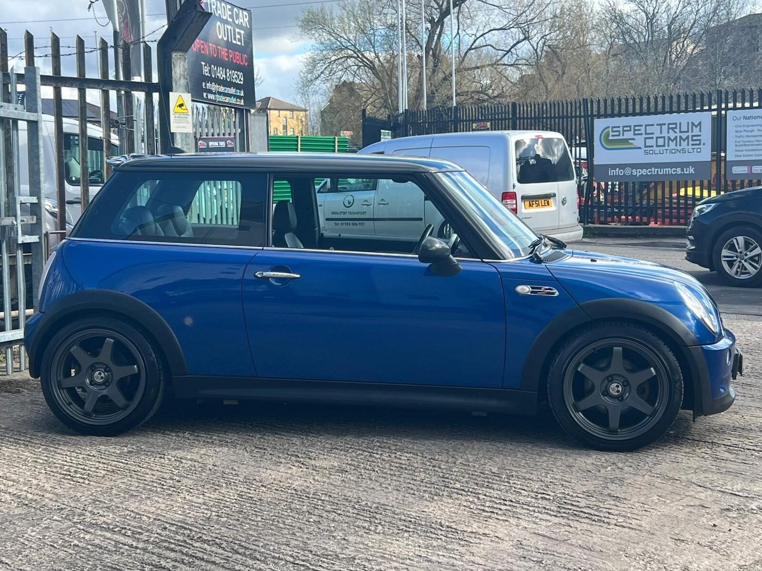 Used MINI Hatch 2004 for sale - 78084072: Photo 15