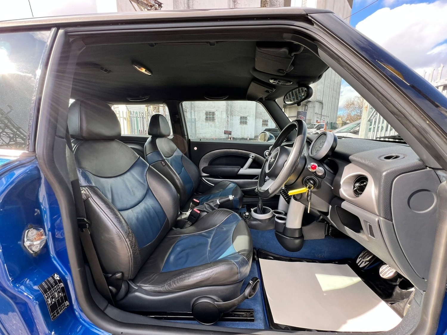 Used MINI Hatch 2004 for sale - 78084072: Photo 21