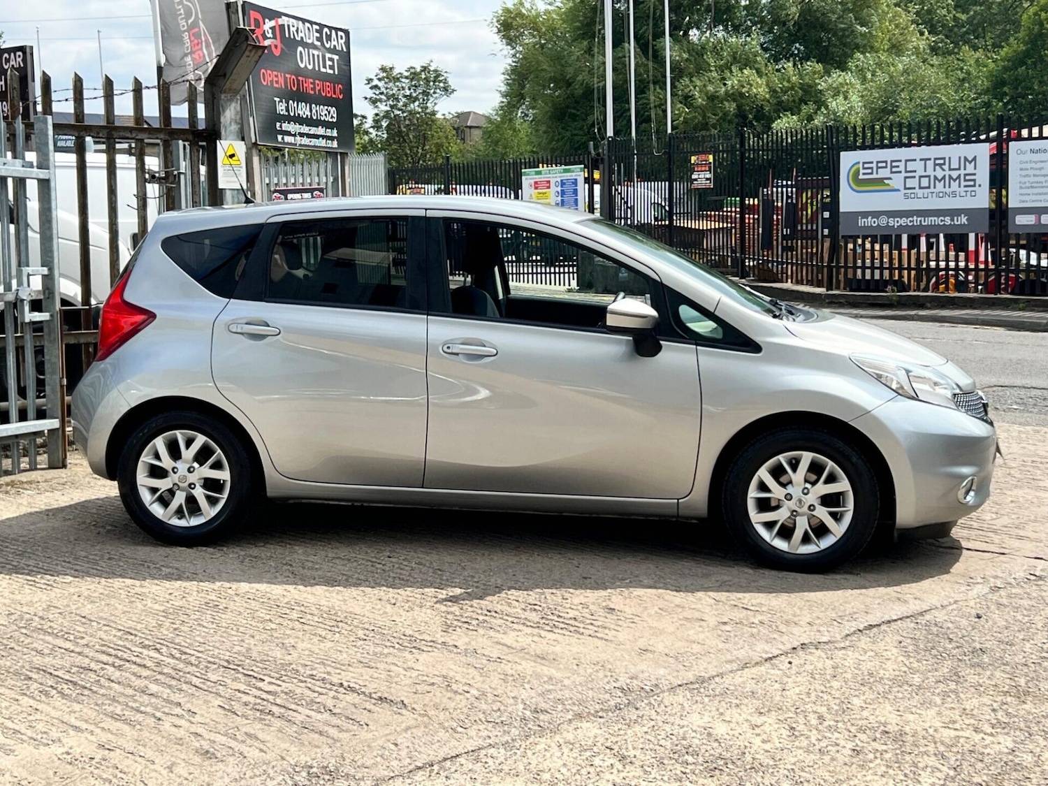 Used Nissan Note 2015 for sale - 77249705: Photo 12