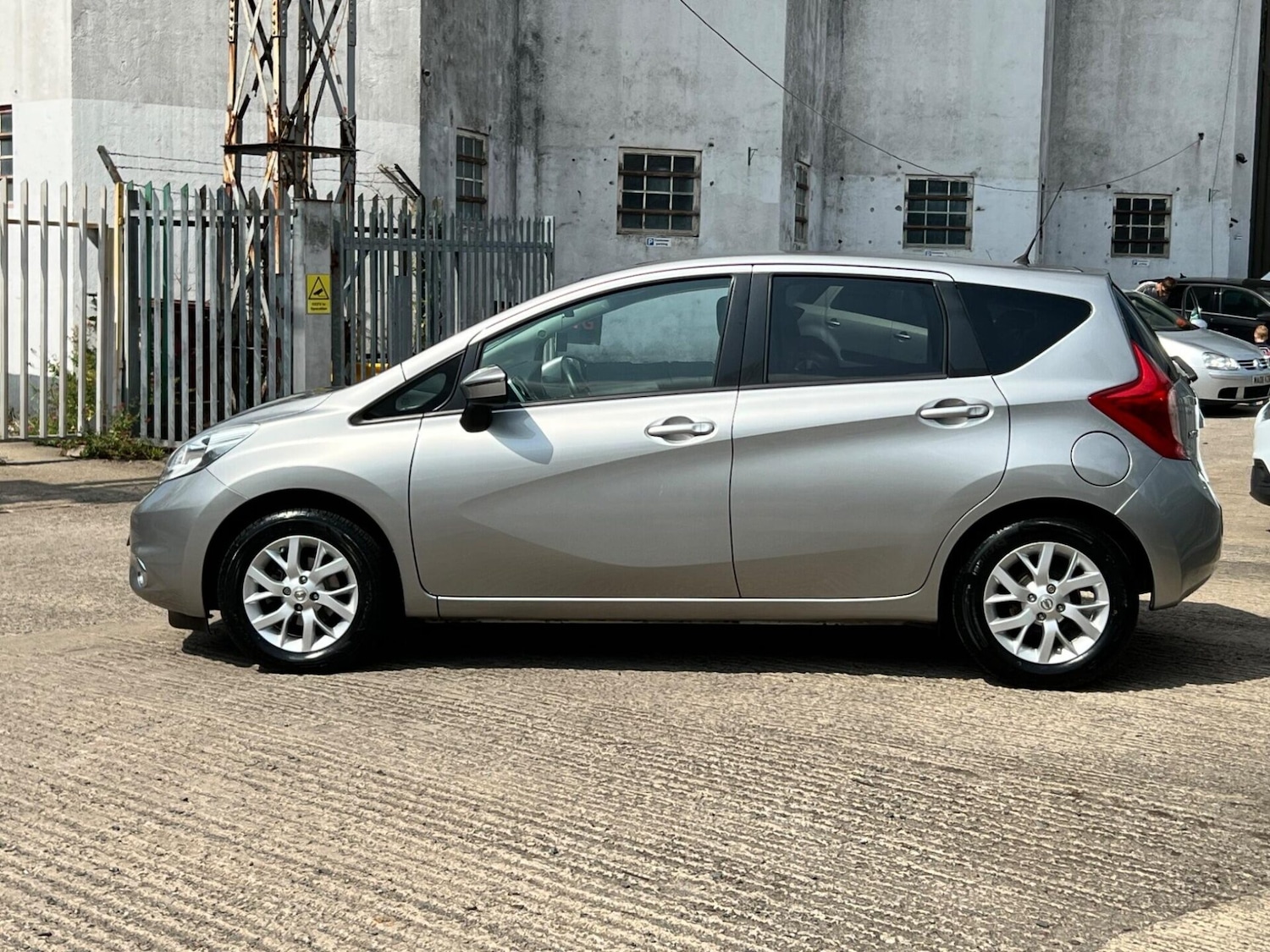 Used Nissan Note 2015 for sale - 77249705: Photo 13