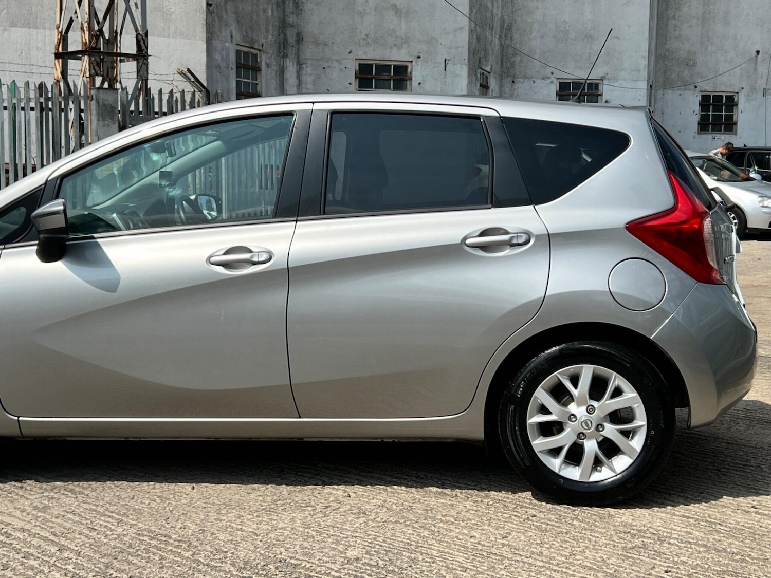 Used Nissan Note 2015 for sale - 77249705: Photo 15
