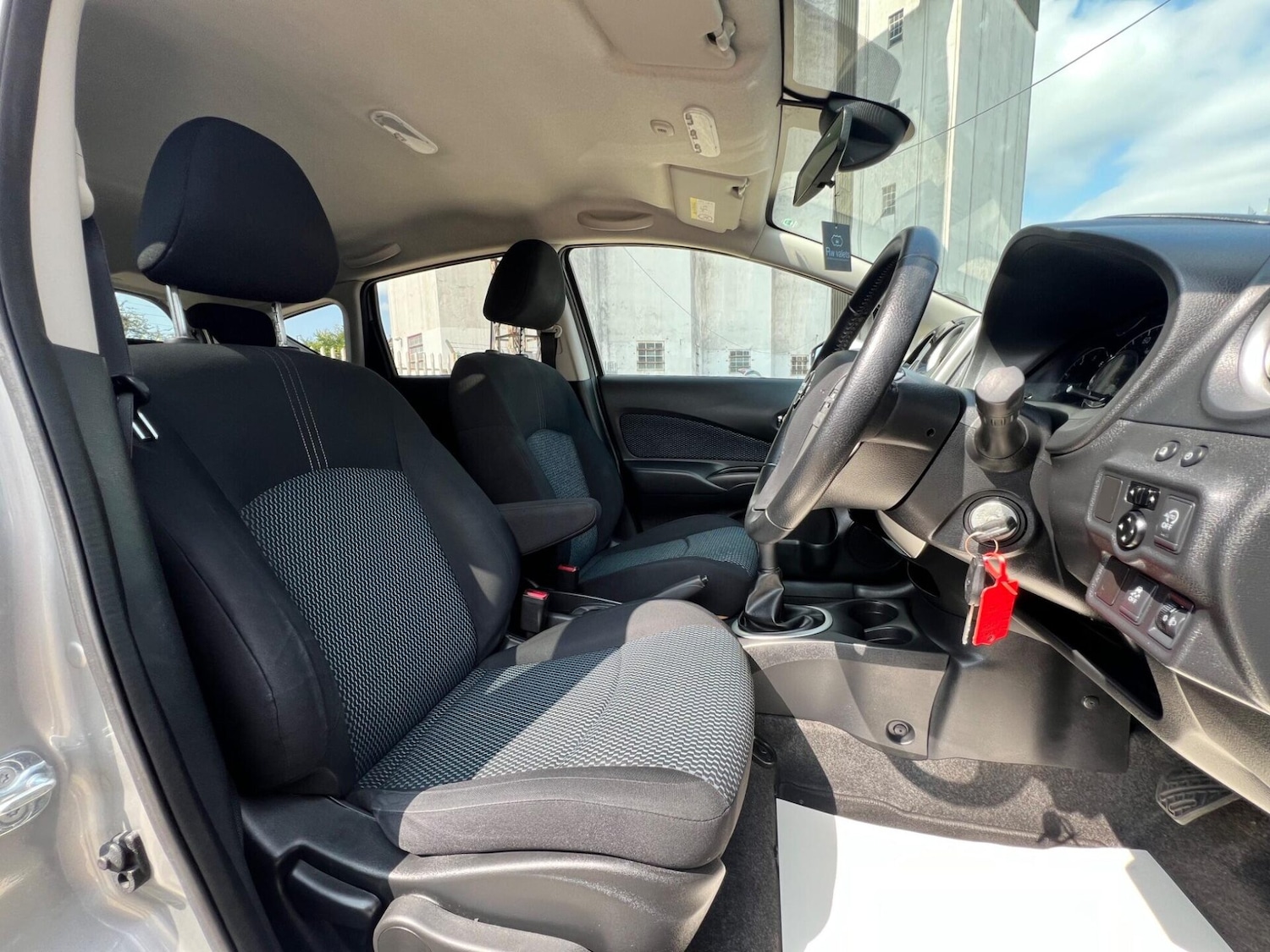 Used Nissan Note 2015 for sale - 77249705: Photo 31