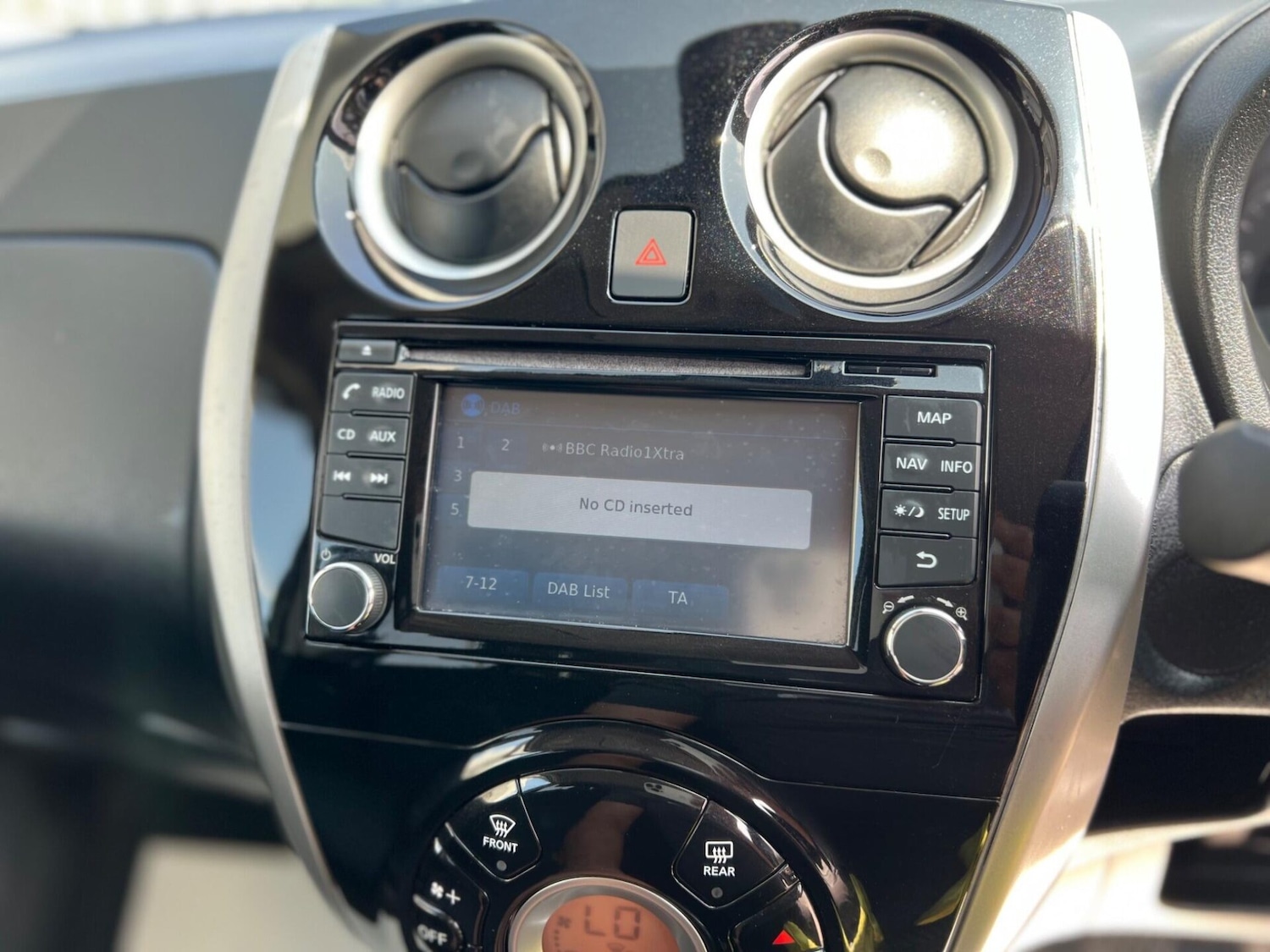 Used Nissan Note 2015 for sale - 77249705: Photo 48