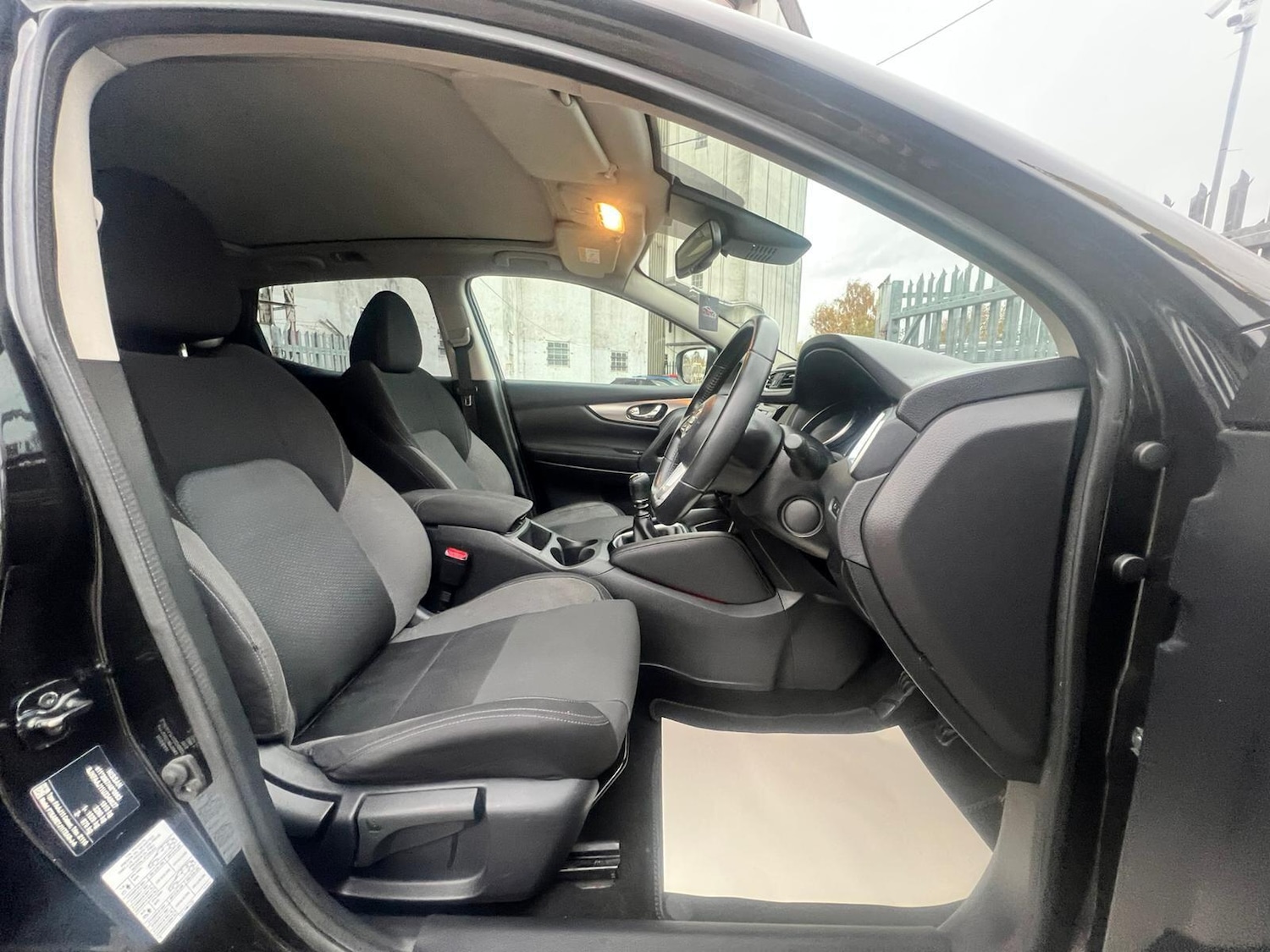 Used Nissan Qashqai 2018 for sale - 76472258: Photo 28