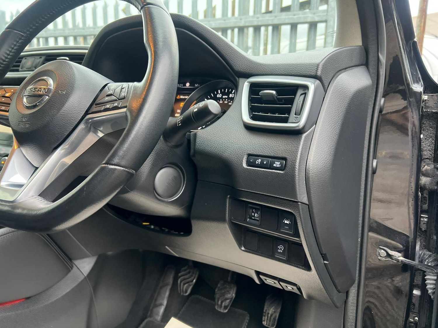 Used Nissan Qashqai 2018 for sale - 76472258: Photo 34