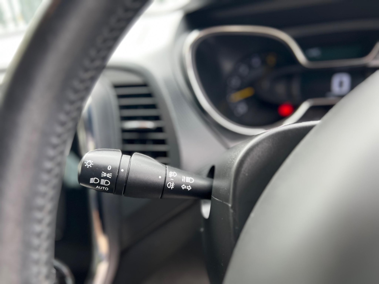 Used Renault Captur 2015 for sale - 76573481: Photo 45