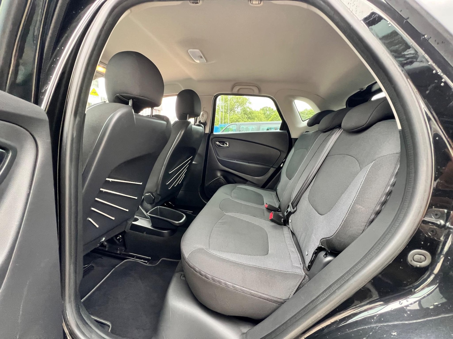 Used Renault Captur 2015 for sale - 76573481: Photo 64