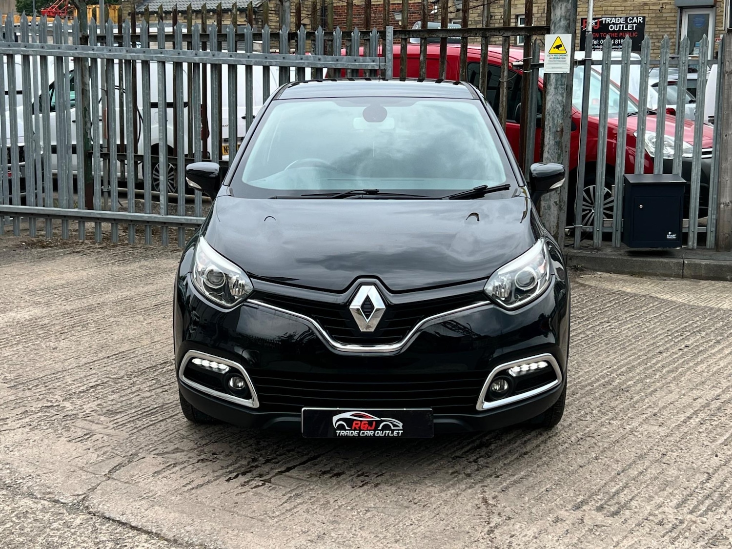 Used Renault Captur 2015 for sale - 76573481: Photo 8