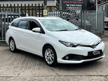 Used Toyota Auris 2018 for sale - 79410071: Photo