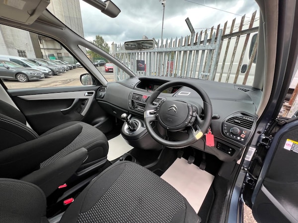 Used Citroen C4 Picasso 2011 for sale - 75415154: Photo 32
