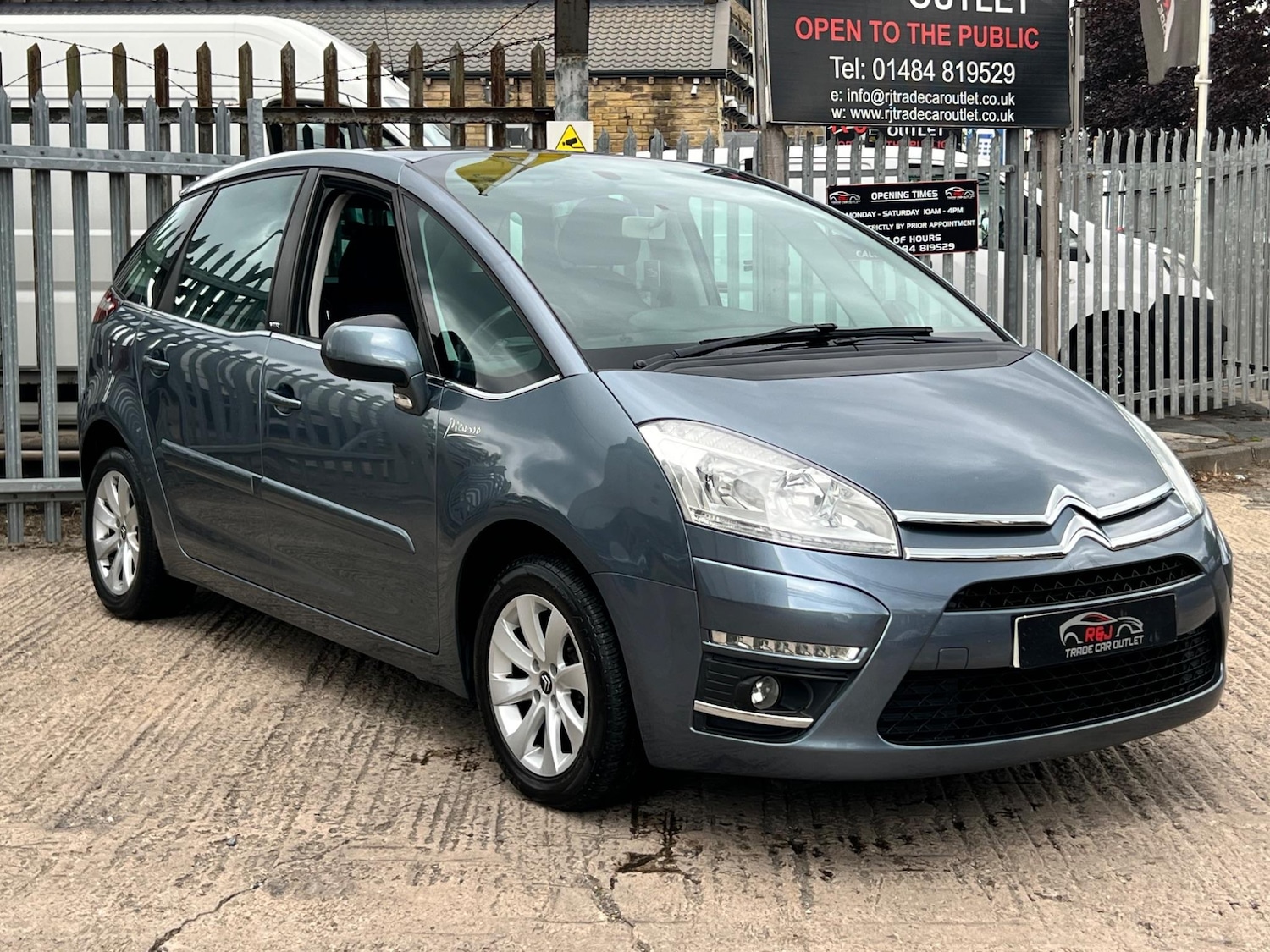 Vehicle 4