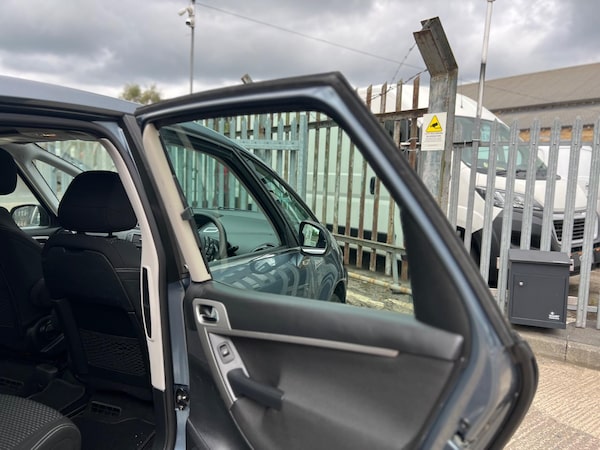 Used Citroen C4 Picasso 2011 for sale - 75415154: Photo 51