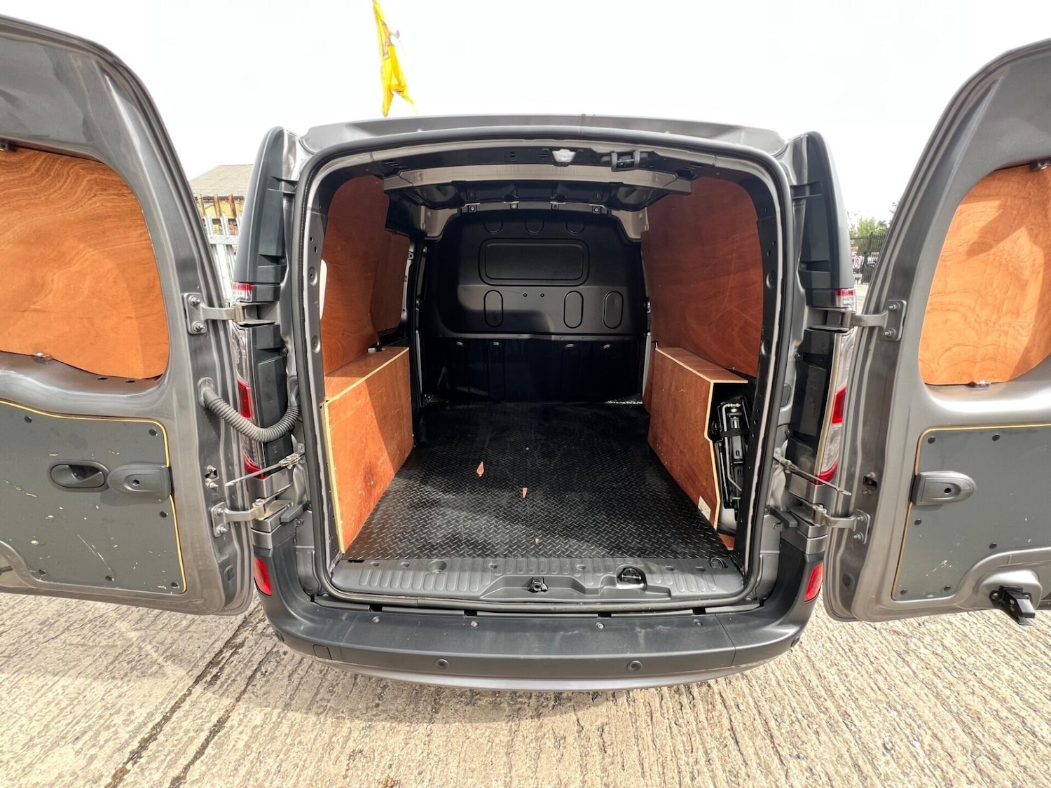 Used Nissan NV250 2020 for sale - 77249726: Photo 28