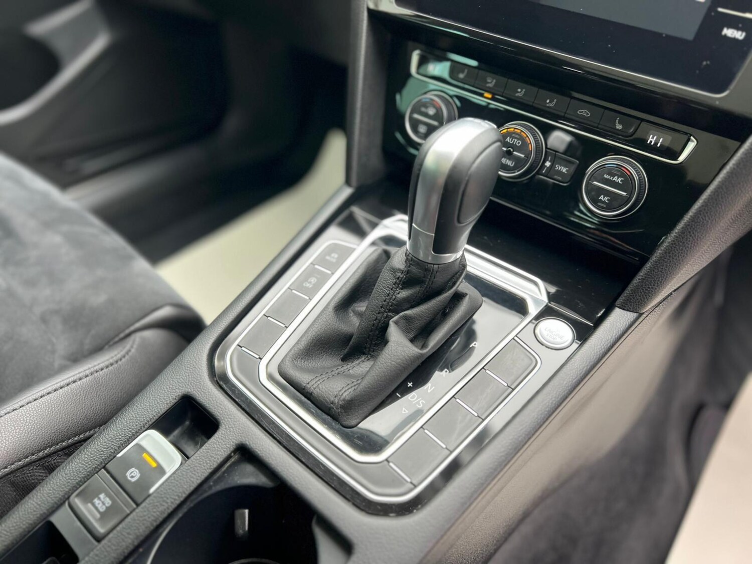 Used Volkswagen Passat 2018 for sale - 76371266: Photo 51