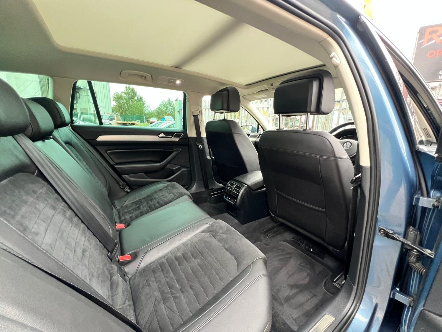 Used Volkswagen Passat 2018 for sale - 76371266: Photo 59