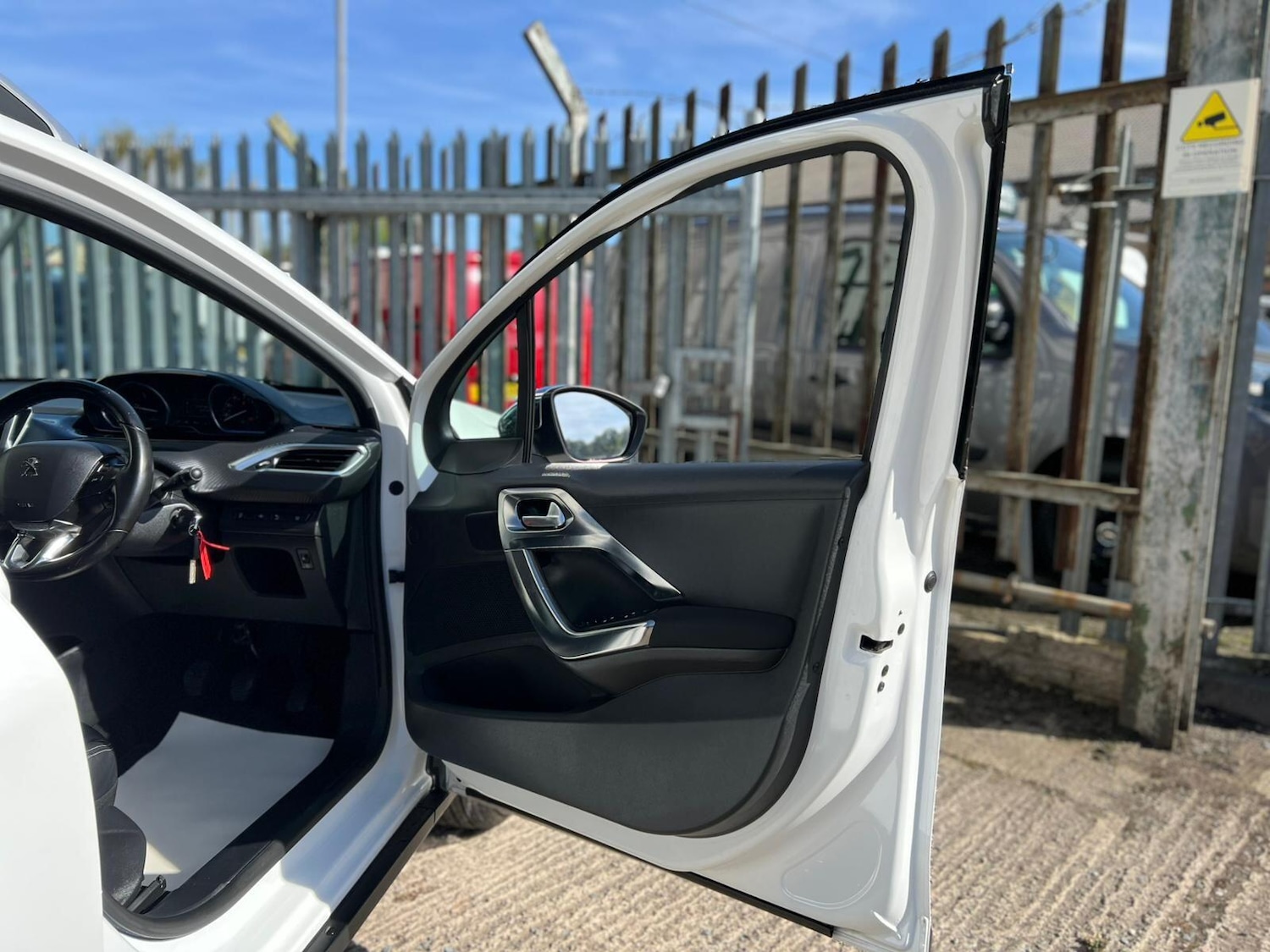 Used Peugeot 2008 for sale - 76522116: Photo 51