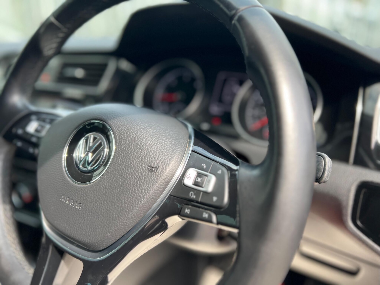 Used Volkswagen Golf 2018 for sale - 76325935: Photo 33