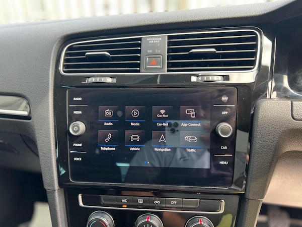 Used Volkswagen Golf 2018 for sale - 76325935: Photo 42