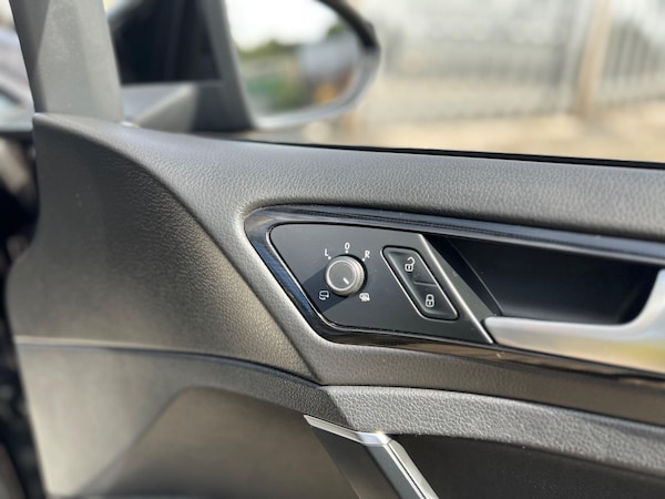 Used Volkswagen Golf 2018 for sale - 76325935: Photo 47
