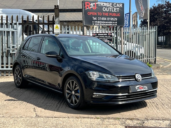 Used Volkswagen Golf 2018 for sale - 76325935: Photo 4