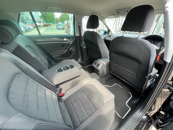 Used Volkswagen Golf 2018 for sale - 76325935: Photo 51
