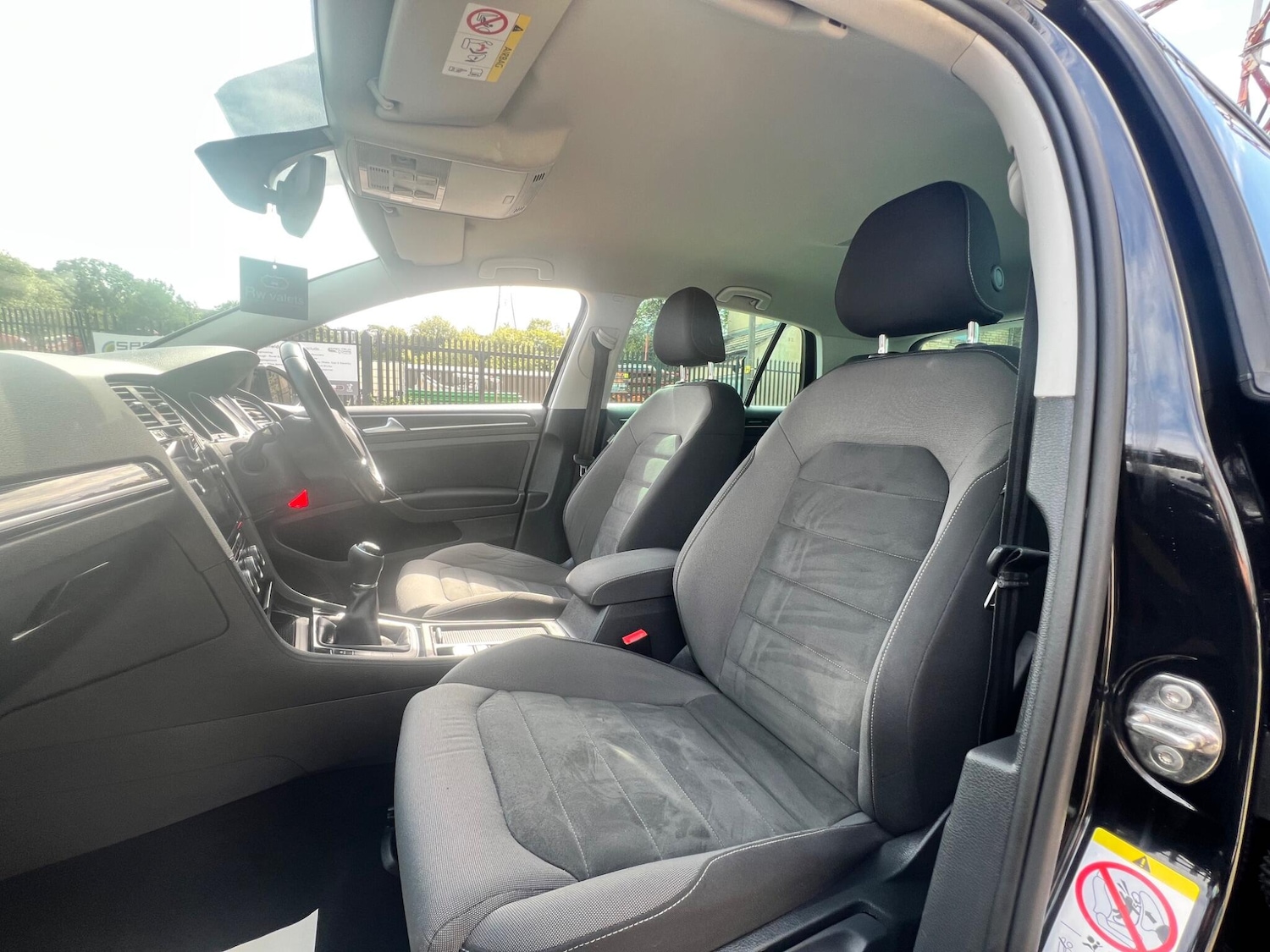 Used Volkswagen Golf 2018 for sale - 76325935: Photo 57