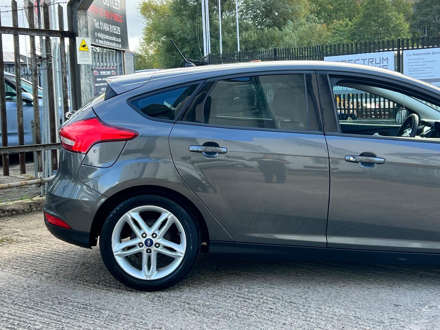 Used Ford Focus 2017 for sale - 76226405: Photo 13