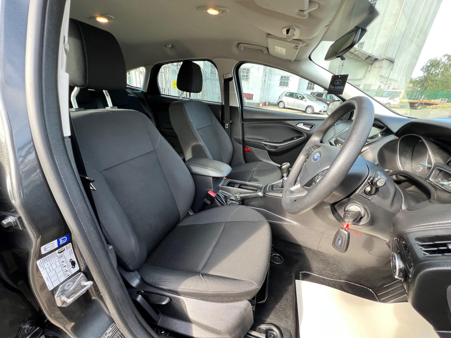Used Ford Focus 2017 for sale - 76226405: Photo 30