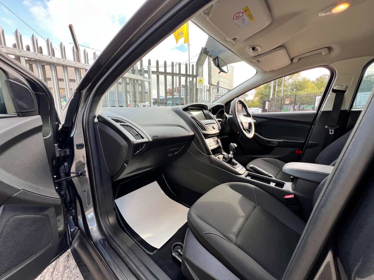 Used Ford Focus 2017 for sale - 76226405: Photo 52