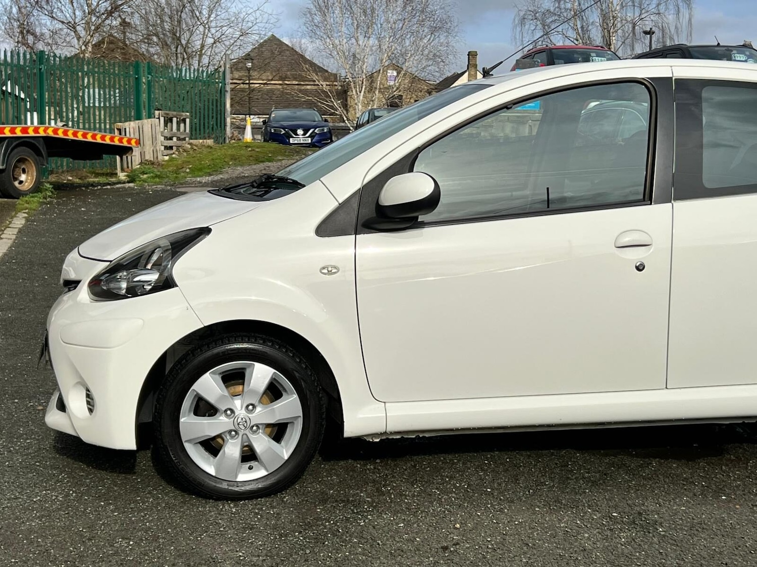 Used Toyota AYGO 2014 for sale - 77630079: Photo 15