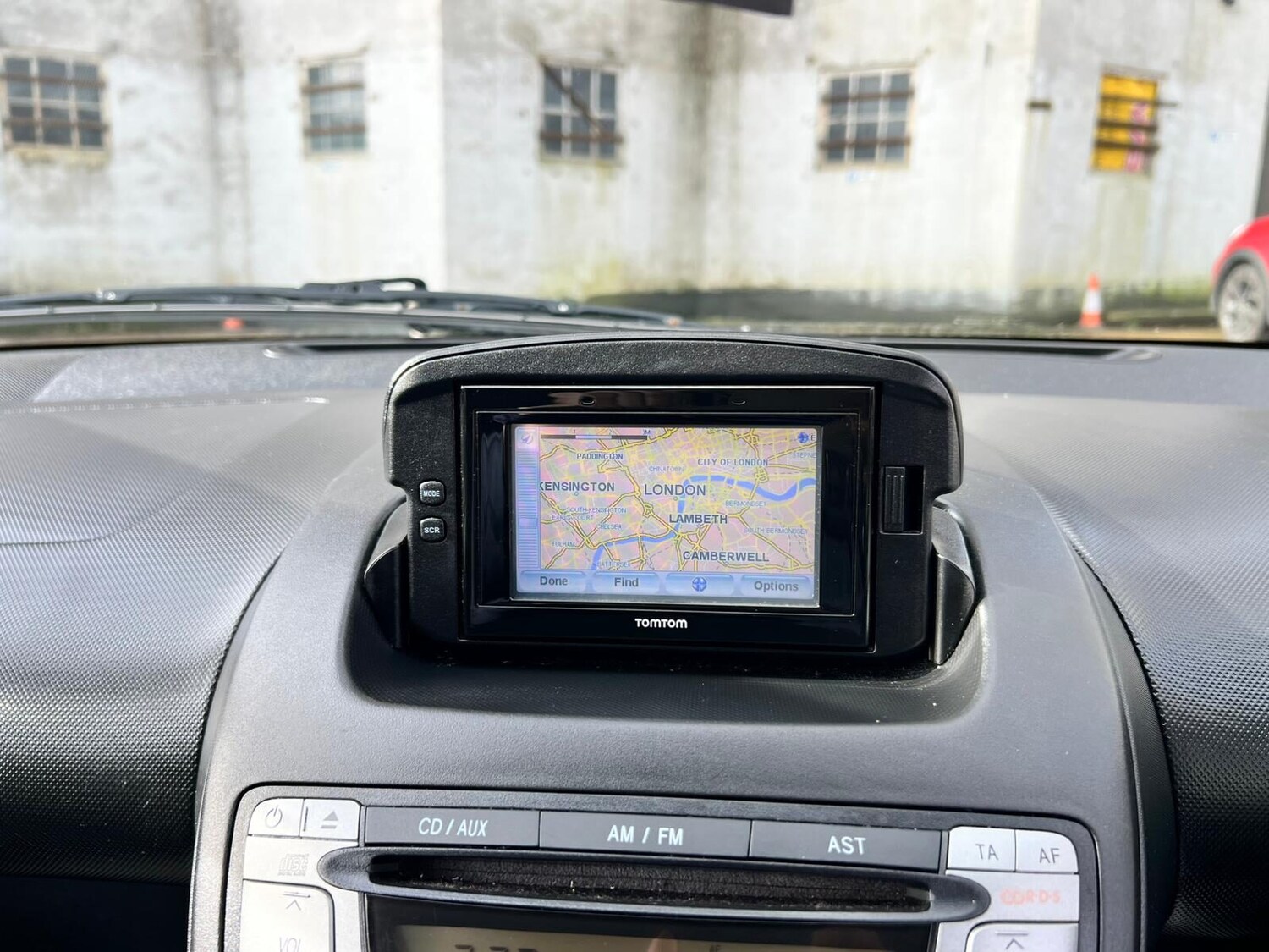 Used Toyota AYGO 2014 for sale - 77630079: Photo 34