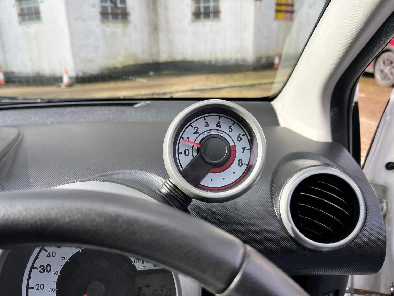 Used Toyota AYGO 2014 for sale - 77630079: Photo 38